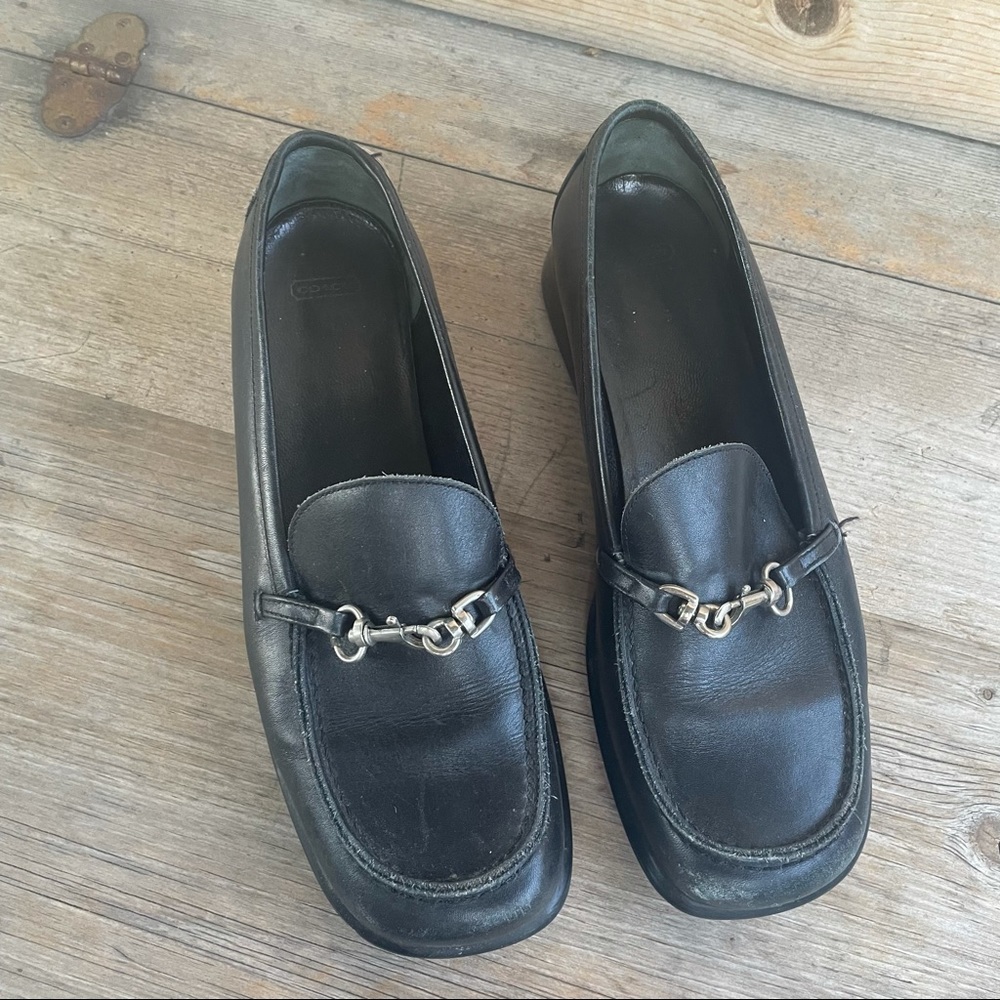 Vintage coach black loafers silver clasp detail - Picture 4 of 6